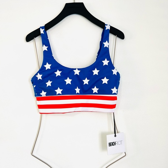 Beach Riot Tops - NWT beach riot sports bra